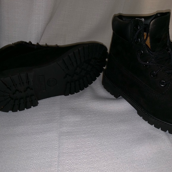 black womens timbs - Picture 4 of 4